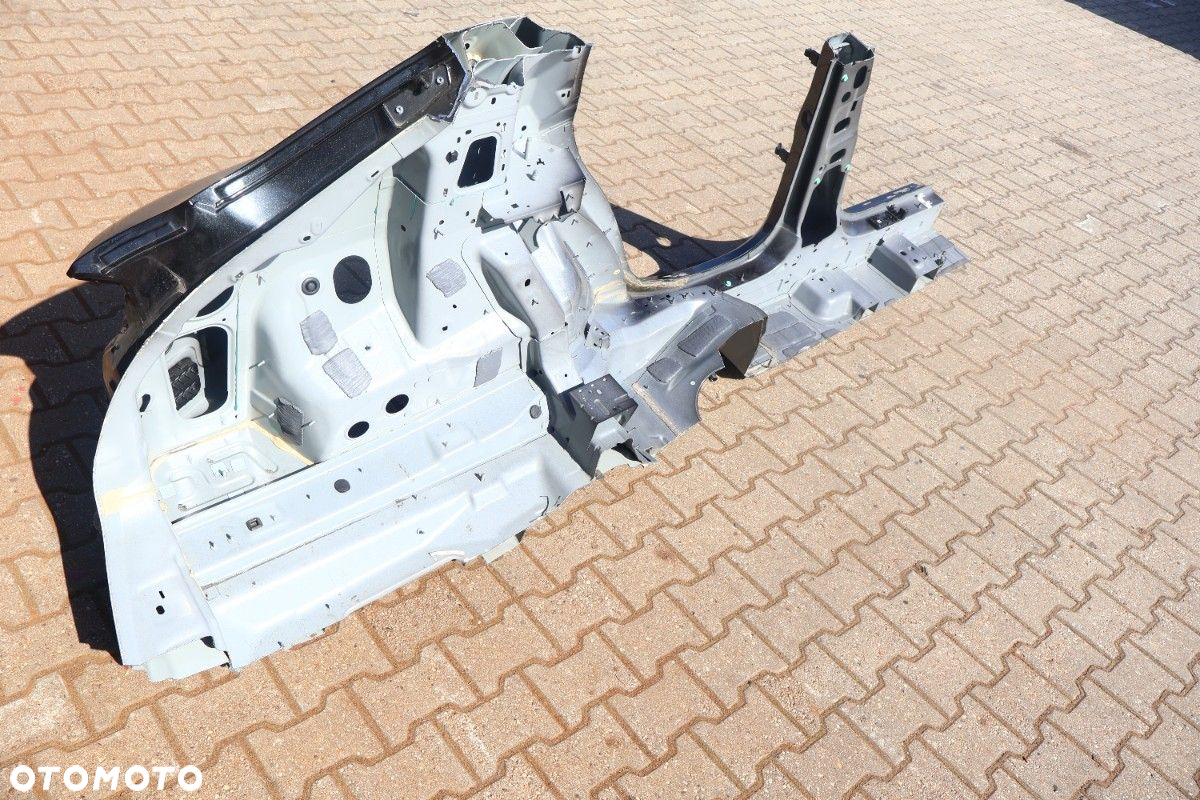 MASERATI GRECALE ĆWIARTKA BŁOTNIK LEWA TYŁ - 4