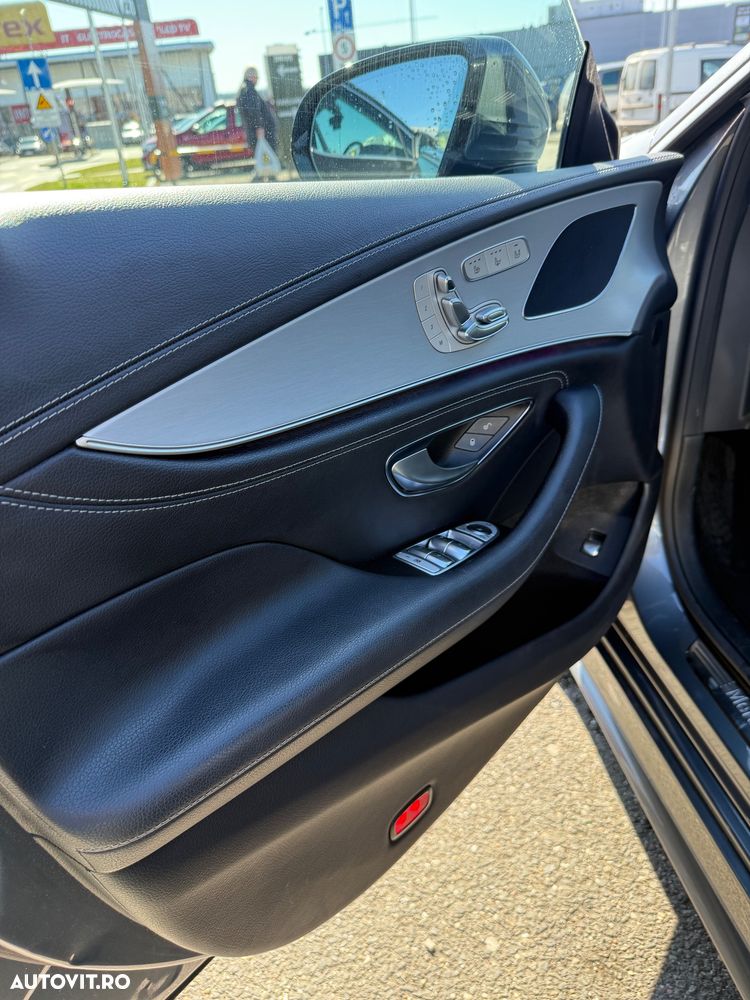 Mercedes-Benz CLS 350 d 4MATIC Aut - 12