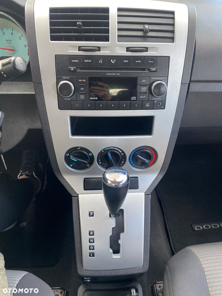 Dodge Caliber - 20