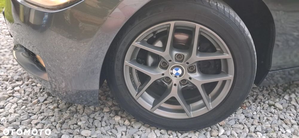 BMW Seria 1 116i - 13