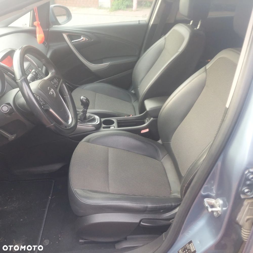 Opel Astra IV 1.4 Essentia - 17