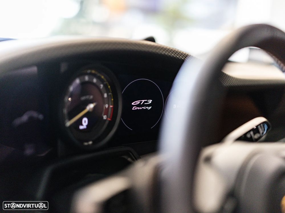 Porsche 911 (992) GT3 Touring Package - 36