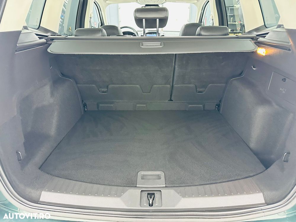 Ford Kuga 2.0 TDCi 4x4 Aut. ST-Line - 22