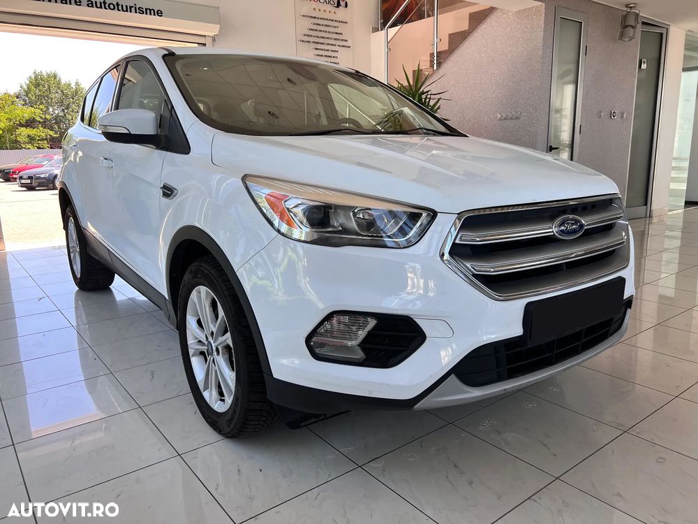 Ford Kuga - 3