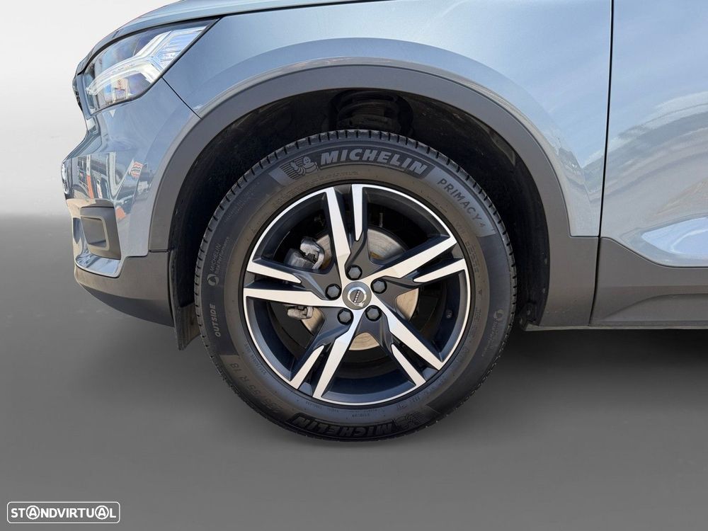 Volvo XC 40 1.5 T2 Plus Dark Auto - 14