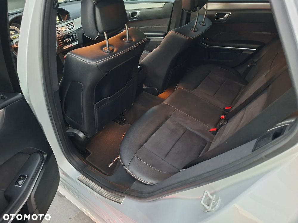 Mercedes-Benz Klasa E 200 BlueTEC 7G-TRONIC Edition - 13