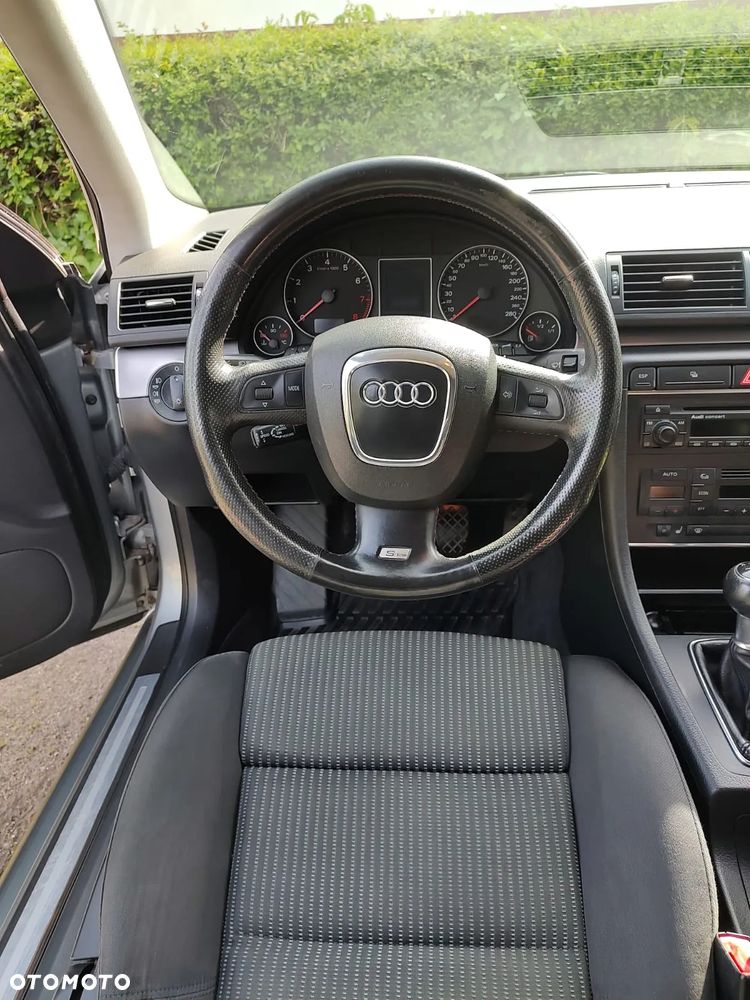 Audi A4 - 9