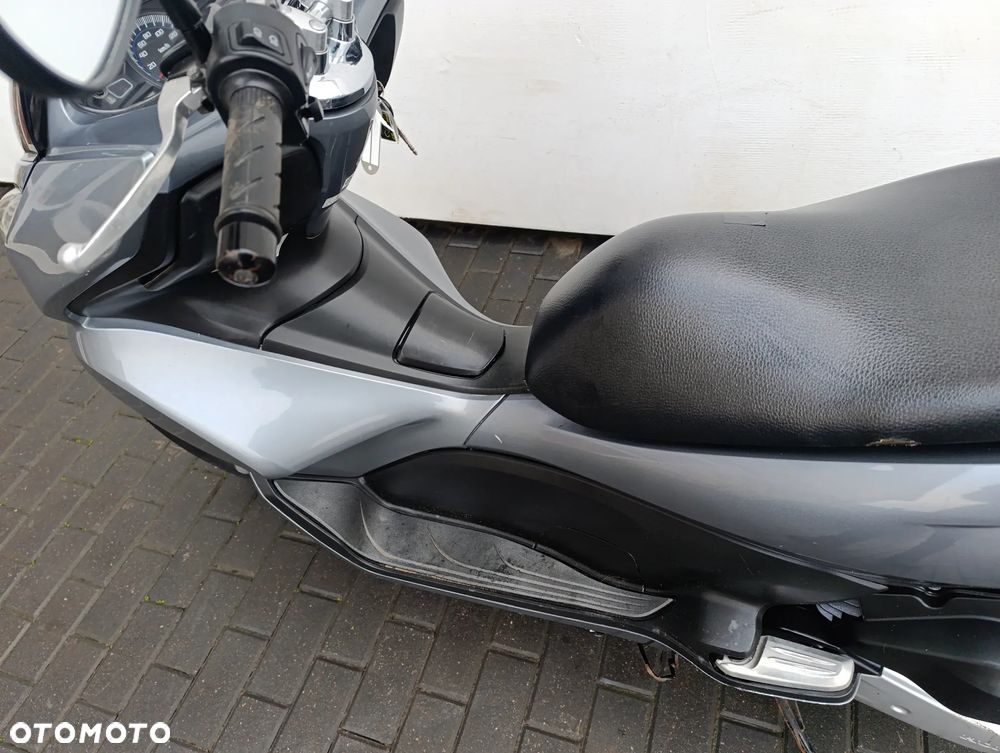 Honda PCX - 13
