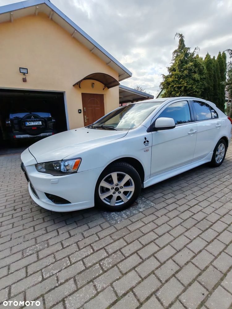 Mitsubishi Lancer - 3