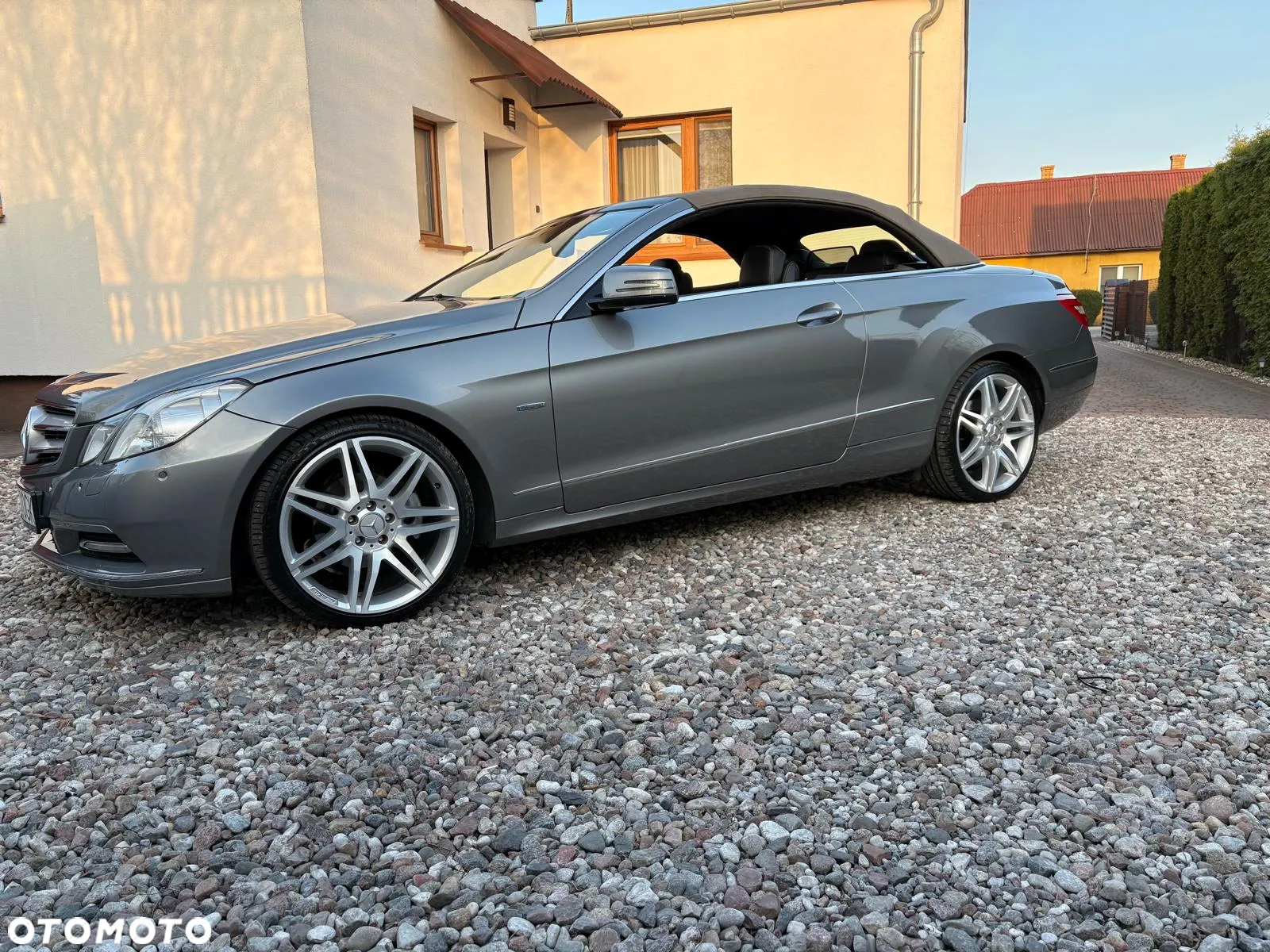 Mercedes-Benz Klasa E 220 CDI Cabrio 7G-TRONIC - 12