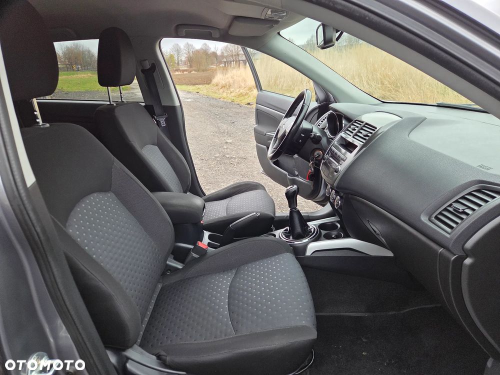 Mitsubishi ASX 1.6 2WD Instyle - 14