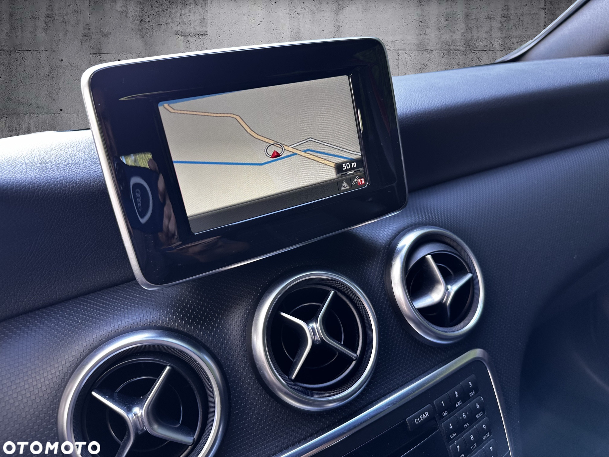 Mercedes-Benz Klasa A 180 (BlueEFFICIENCY) Urban - 18