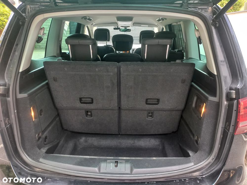 Volkswagen Sharan 2.0 TDI BMT Highline DSG - 16