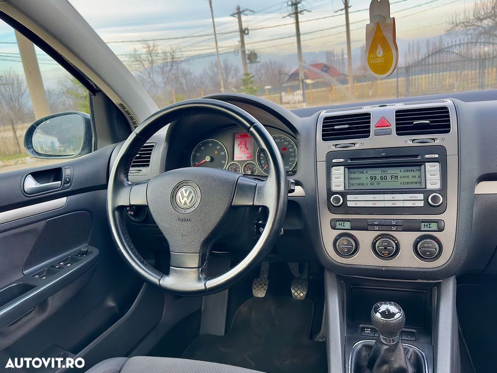 Volkswagen Golf 1.6 Comfortline - 7