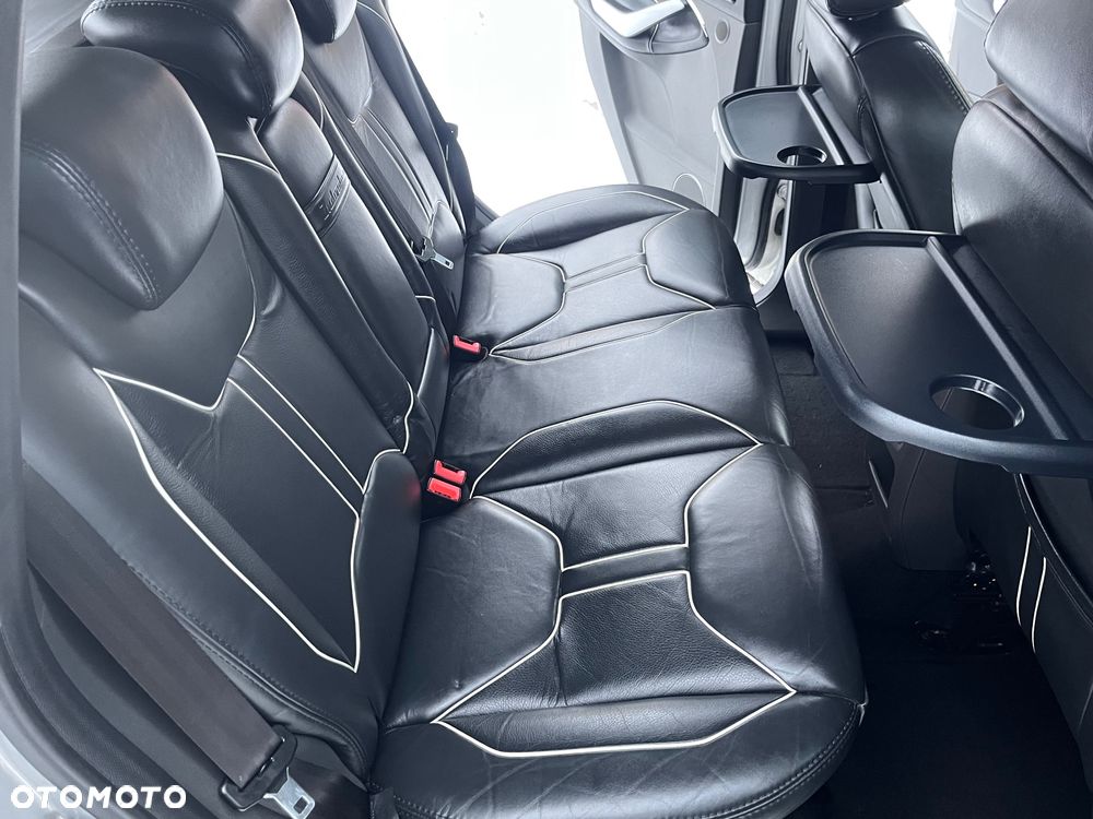 Ford Kuga 2.0 TDCi 4x4 Individual - 5