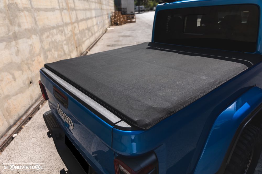 Jeep Gladiator 3.0 CRD Overland AT8 - 18