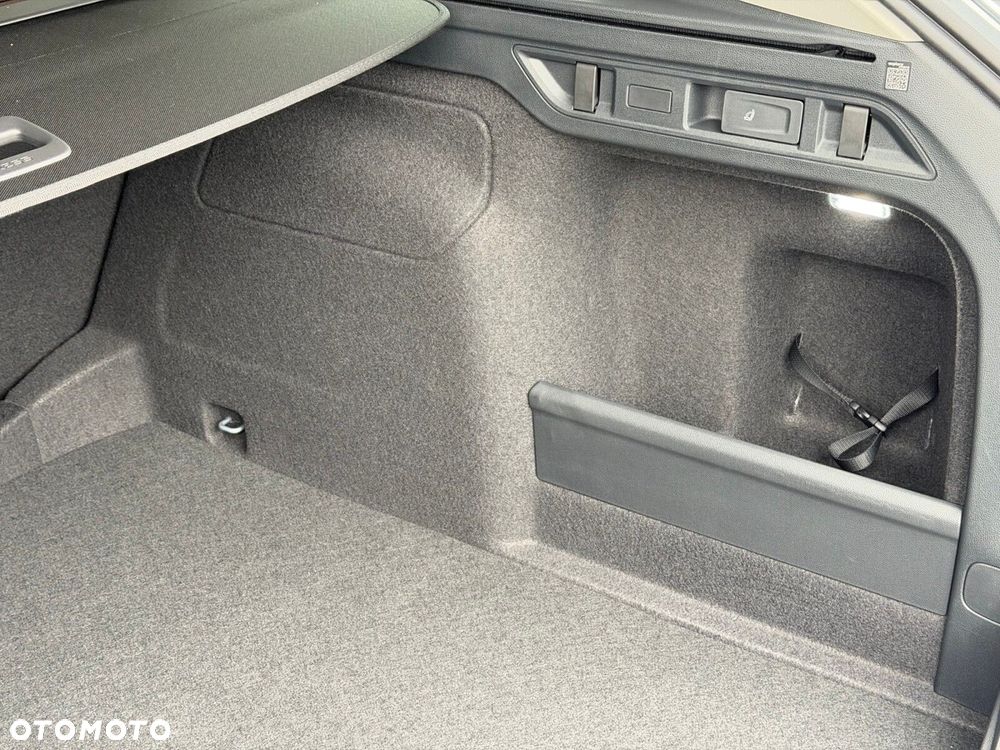 Skoda Superb 2.0 TDI SCR 4x4 L&K DSG - 11