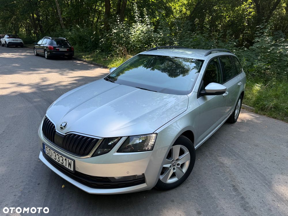 Skoda Octavia 1.6 TDI Ambition - 2