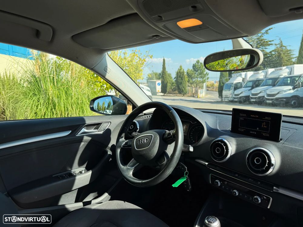 Audi A3 Sportback 1.6 TDI - 6