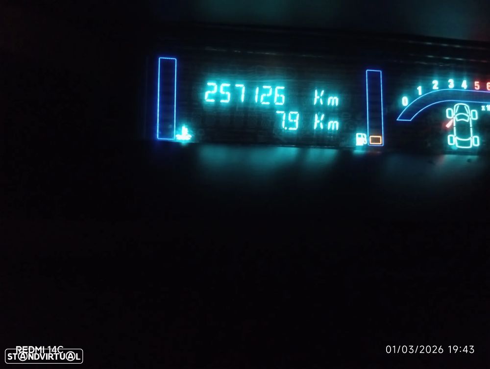 Renault Scénic 1.5 dCi Confort - 7