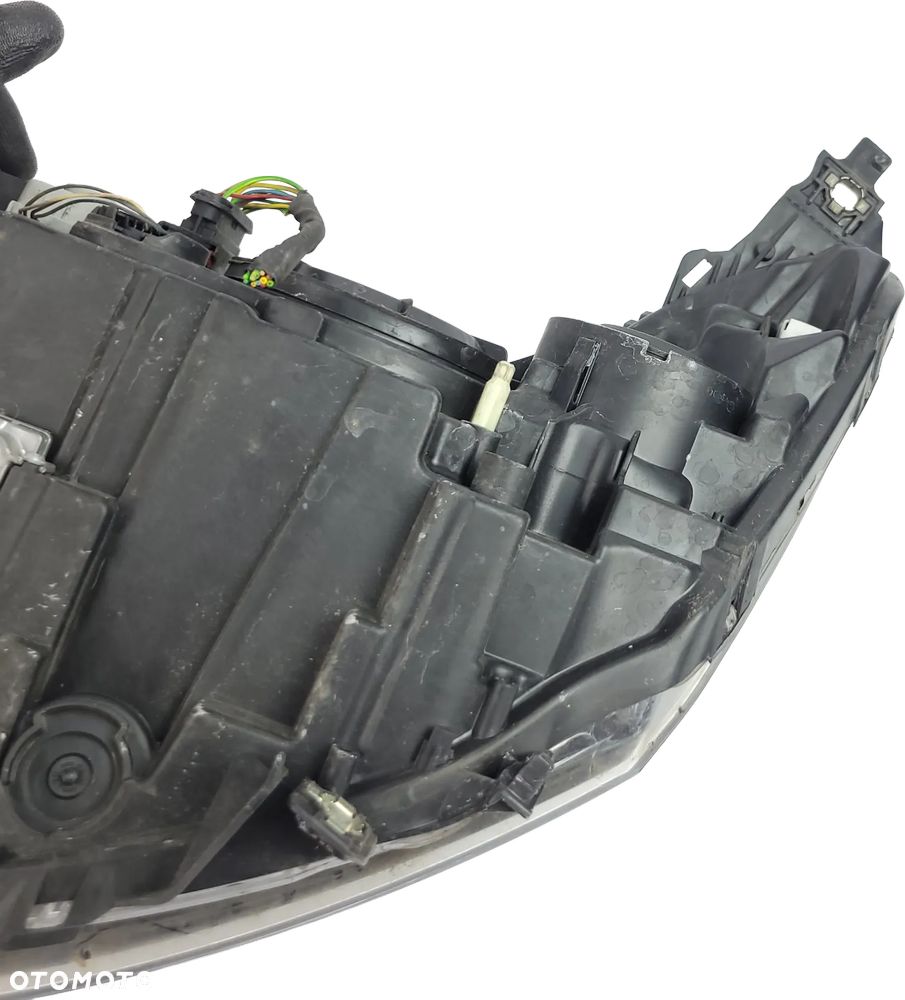 CITROEN C5 III LIFT X7 LAMPA PRZÓD PRAWA SKRĘTNA BI-XENON LED 9674869880 EU - 9