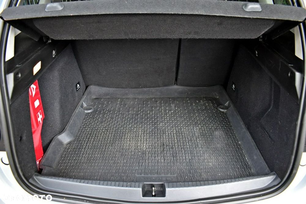 Dacia Duster 1.0 TCe Prestige - 23