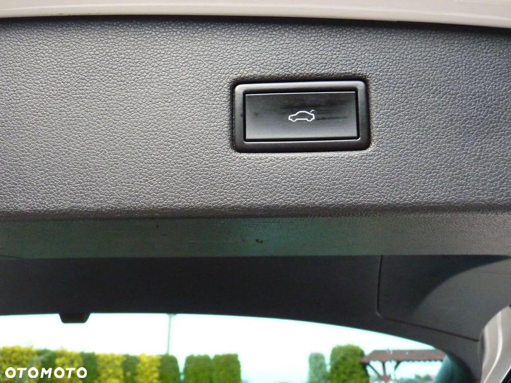 Volkswagen Tiguan 2.0 TDI SCR 4Motion (BlueMotion Techn.) DSG Highline - 23