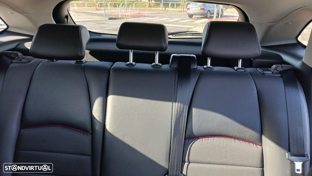 Mazda CX-3 1.5 Sky.Excellence Navi - 12
