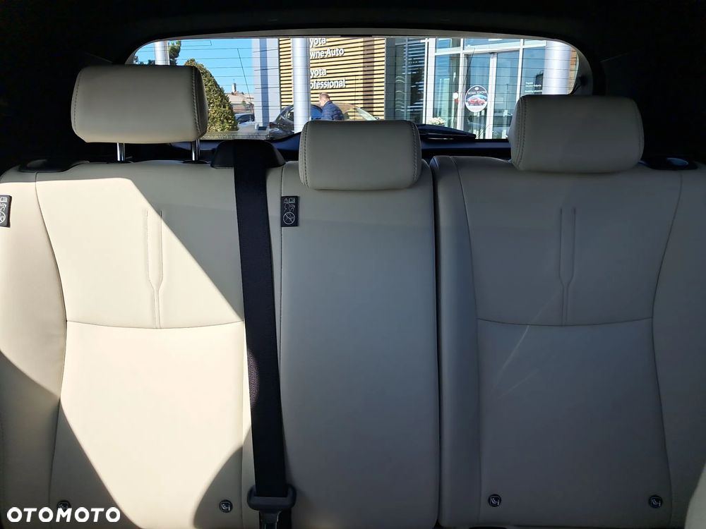 Lexus LBX 1.5 Hybrid Elegant - 26