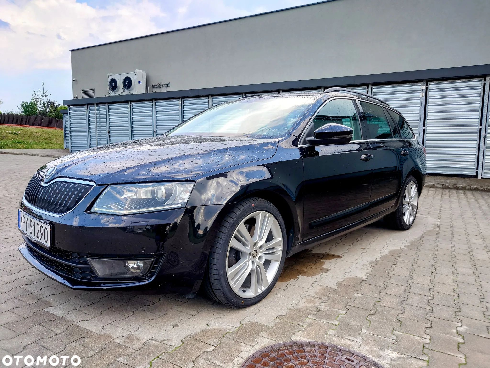 Skoda Octavia 2.0 TDI (Green tec) DSG Style - 1