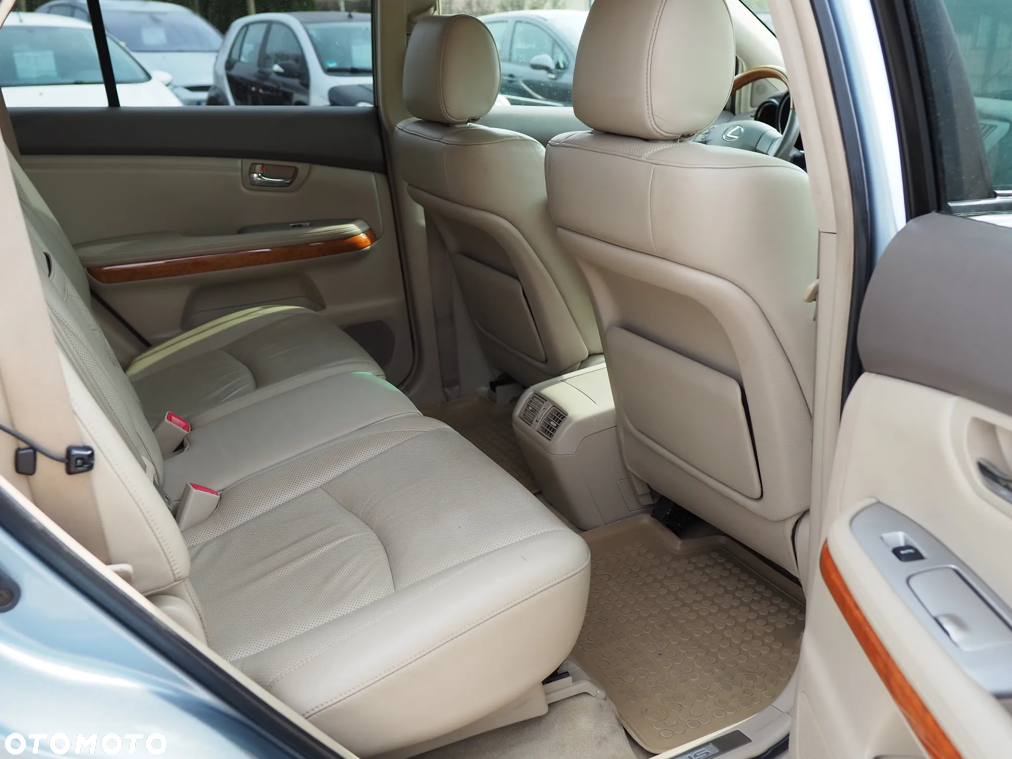 Lexus RX - 20