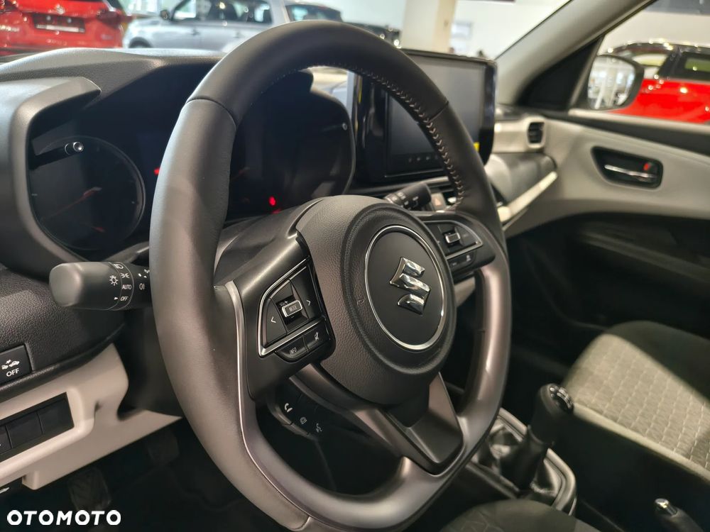 Suzuki Swift 1.2 Dualjet SHVS Premium Plus - 9