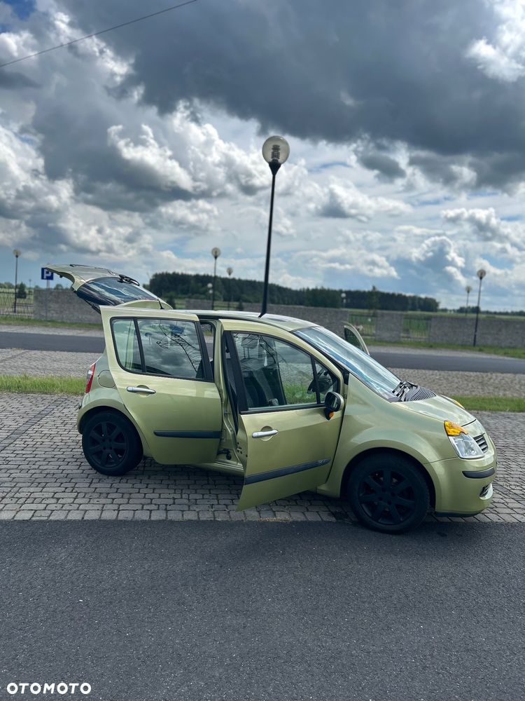 Renault Modus 1.2 16V Alize - 9
