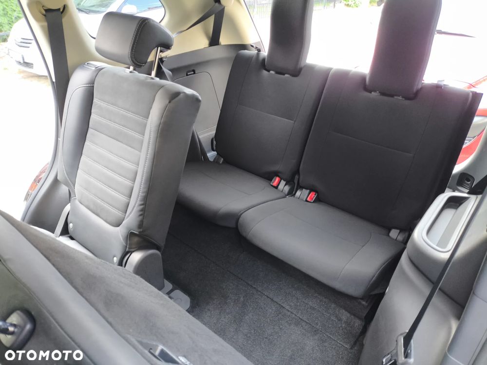 Mitsubishi Outlander - 6