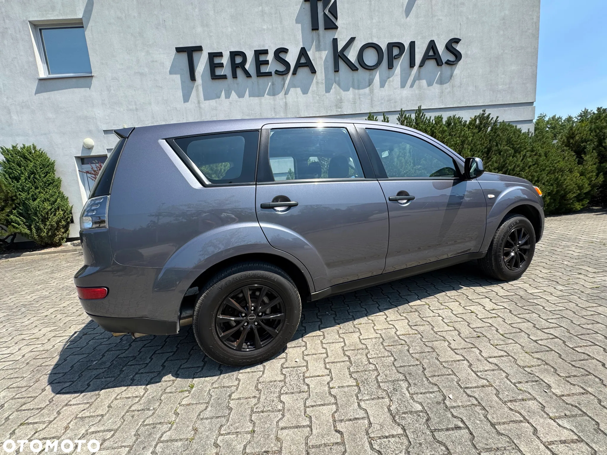 Mitsubishi Outlander 2.4 4WD Inform - 23