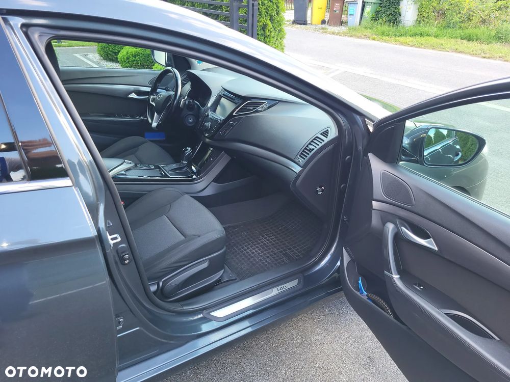 Hyundai i40 1.7 CRDi Comfort DCT - 17