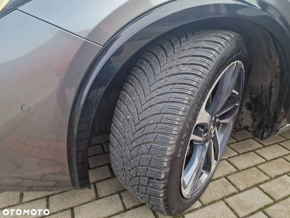 Infiniti Q30 2.2d DCT Premium Tech - 13