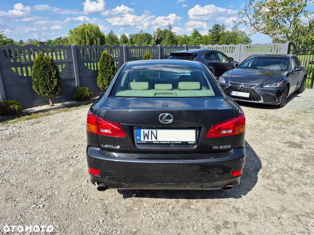 Lexus IS 250 Prestige - 6