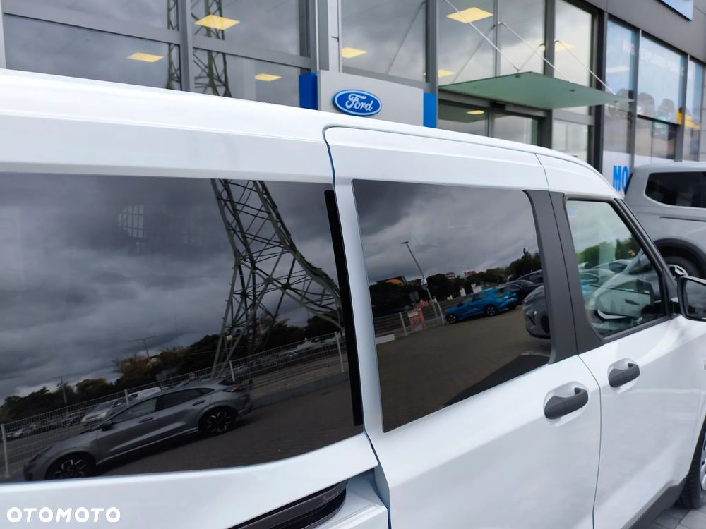 Ford Transit Courier Trend - 37