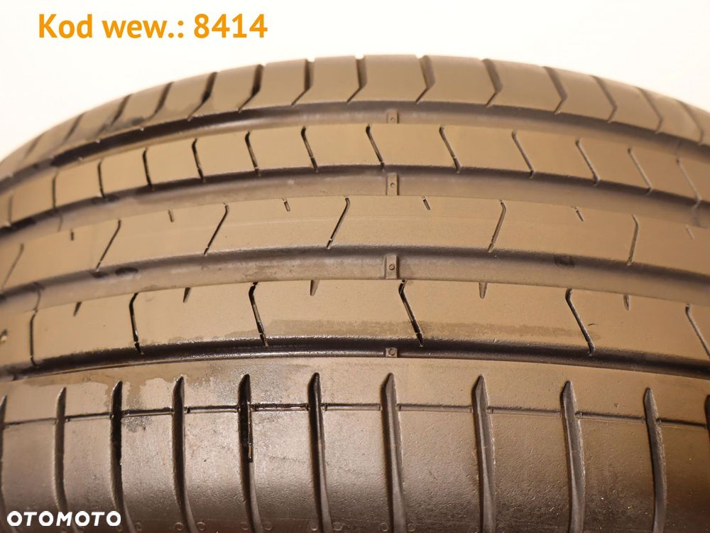 Pirelli P Zero - 225/40 R20 - 8