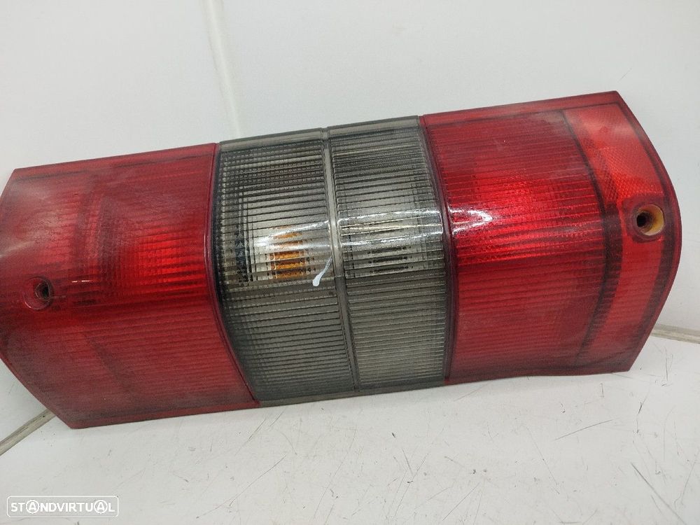 Farolim Stop Esq Peugeot Boxer Caixa (230L) - 2