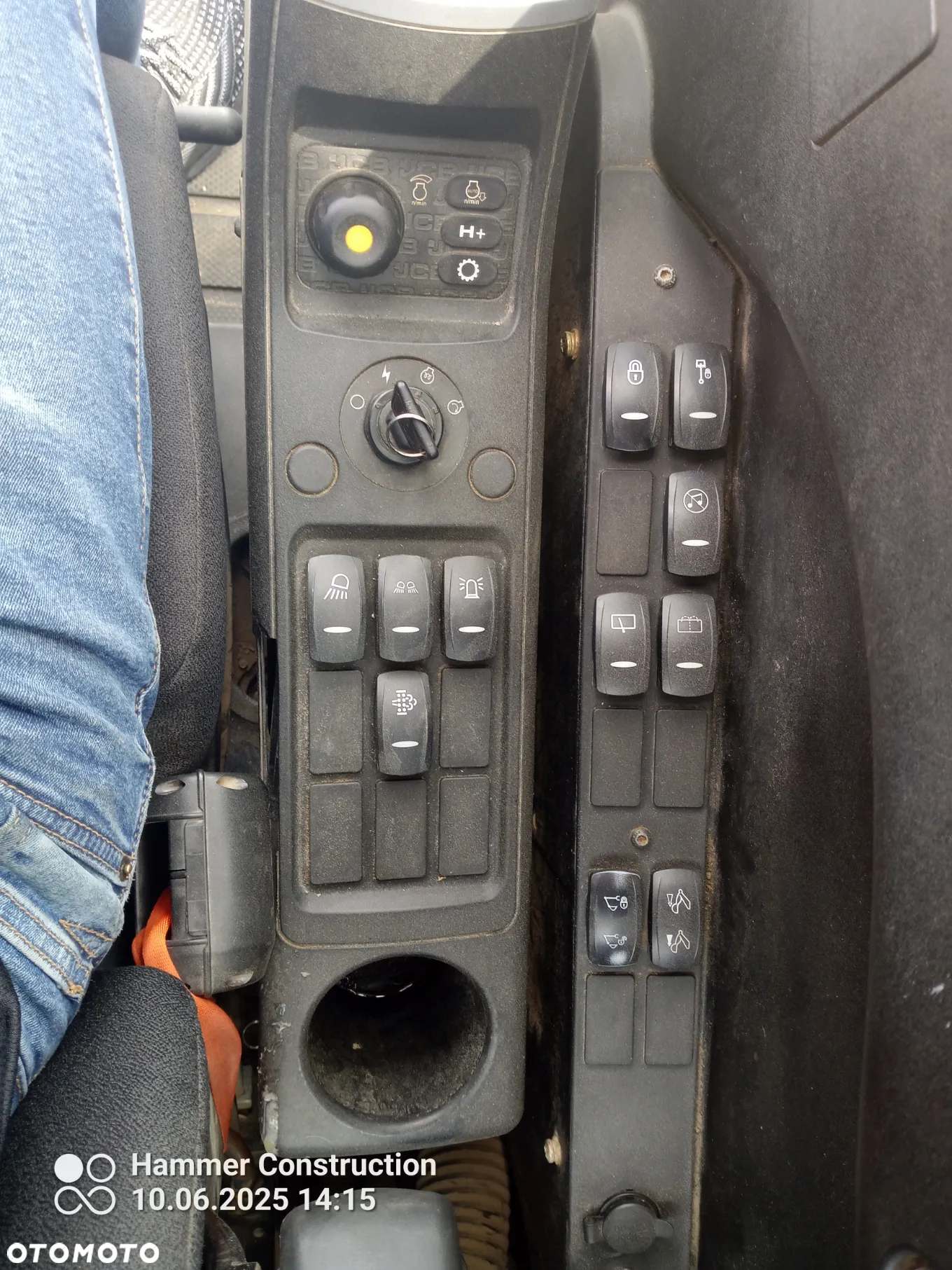JCB JS130LC PLUS - 6