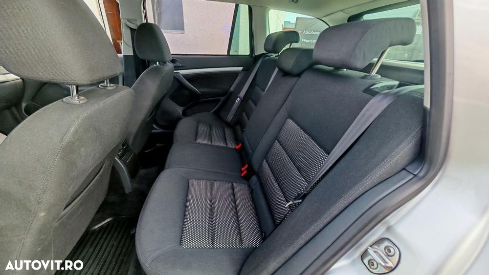 Skoda Octavia 2.0 TDI DPF 4x4 DSG Ambition - 10