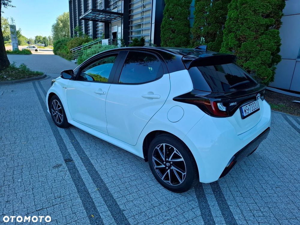 Toyota Yaris 1.5 Dynamic CVT - 3