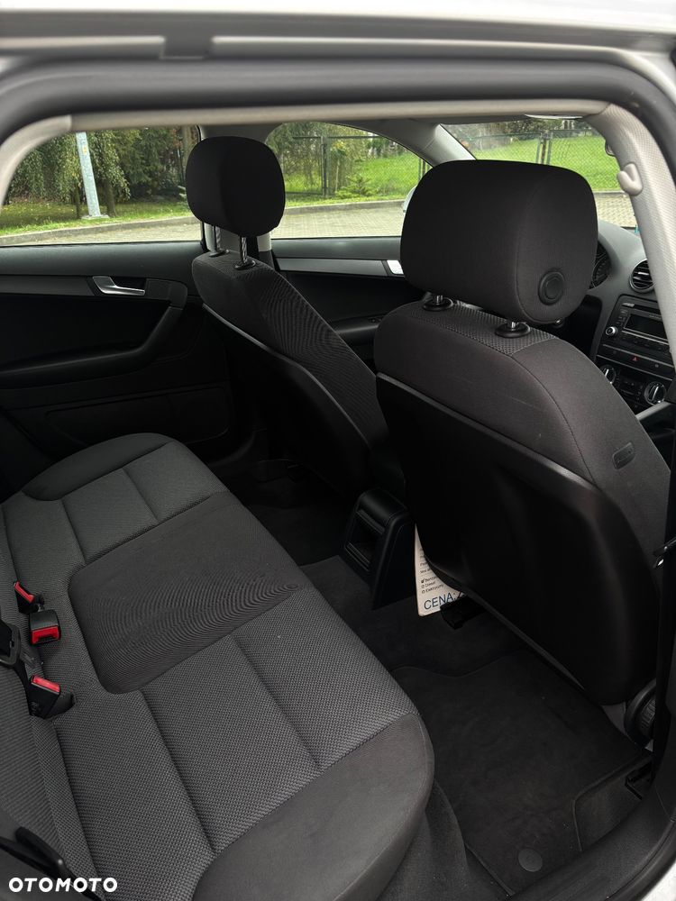 Audi A3 Sportback 1.8 TFSI quattro Attraction - 22