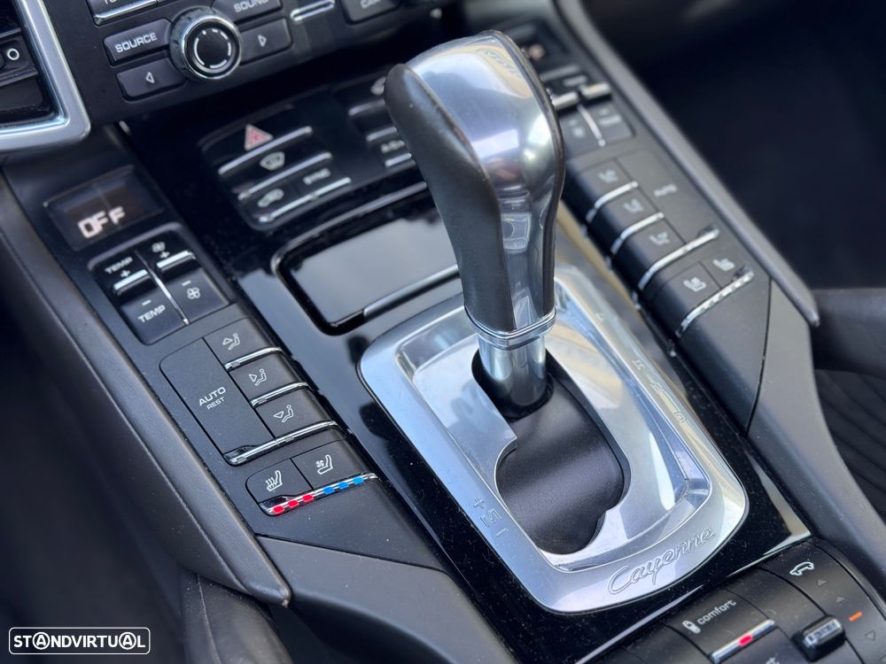 Porsche Cayenne - 13