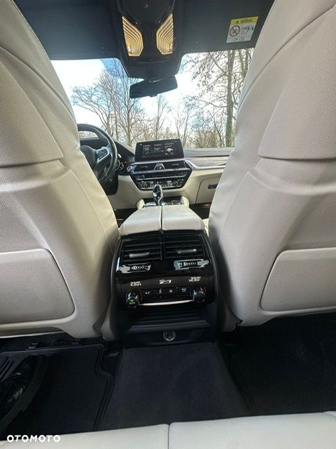 BMW Seria 5 530d xDrive M Sport sport - 10