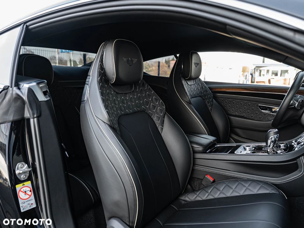 Bentley Continental GT - 27