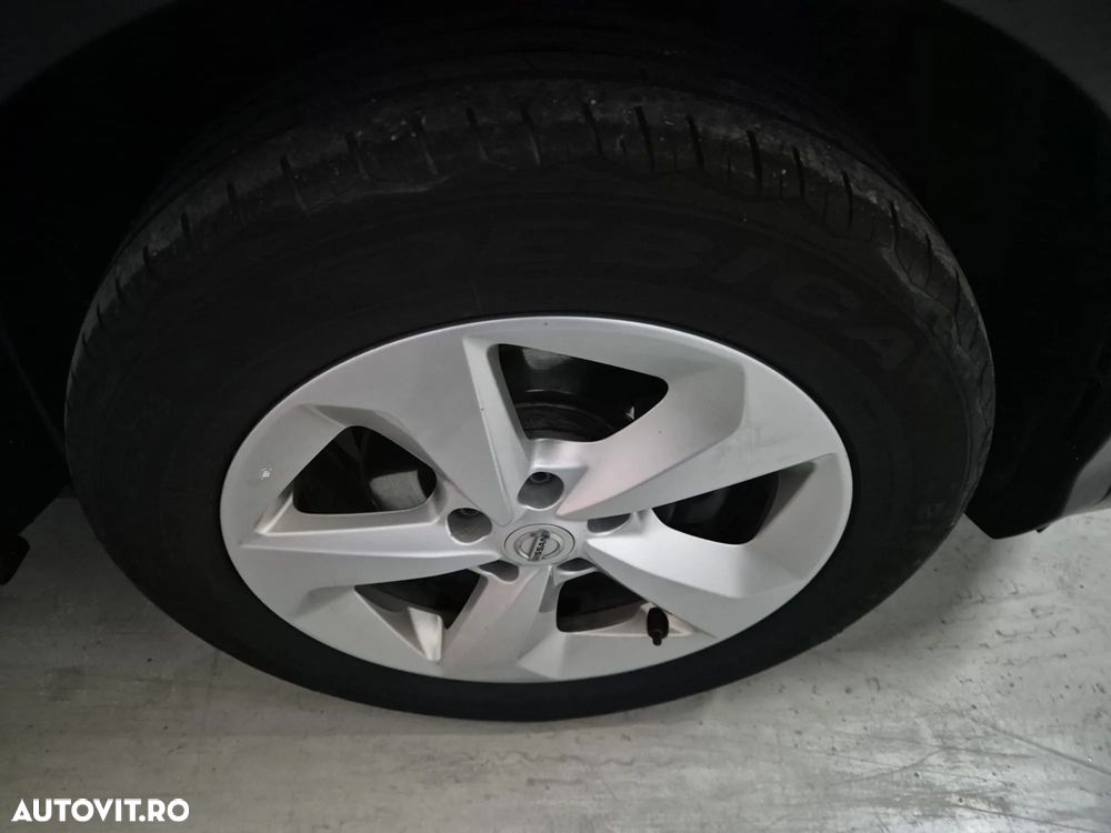 Nissan Qashqai+2 - 7
