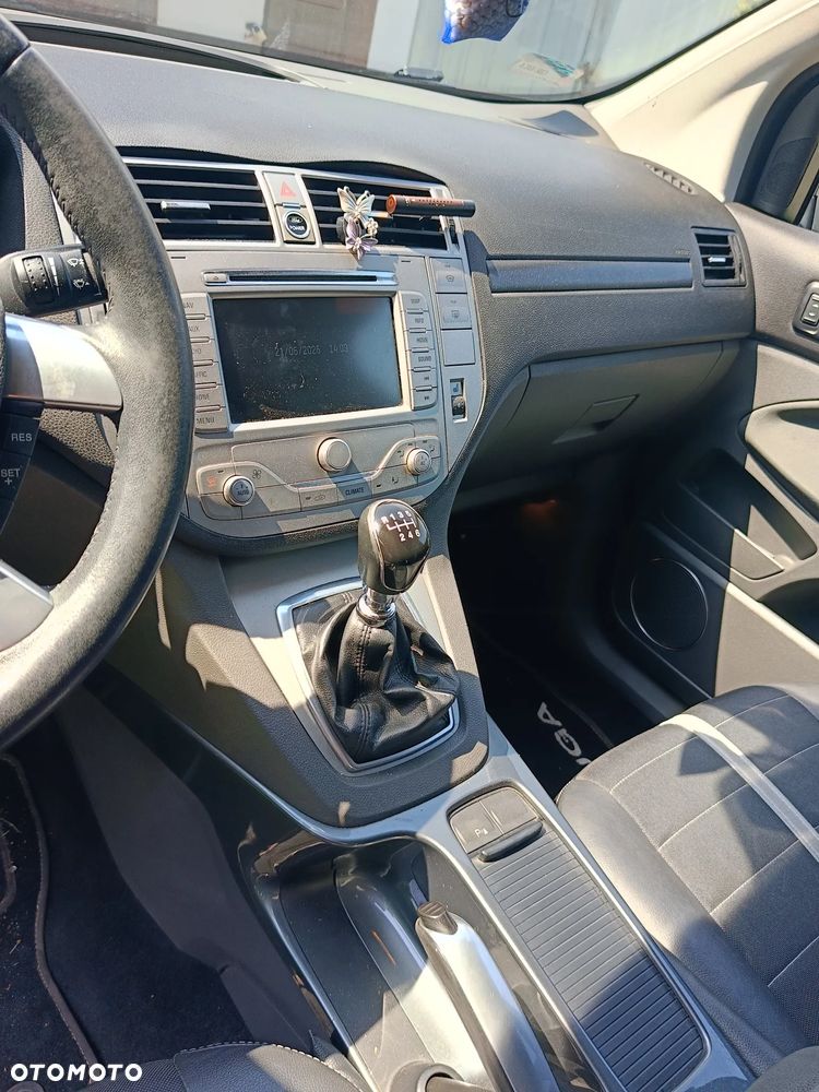 Ford Kuga 2.0 TDCi Titanium - 10
